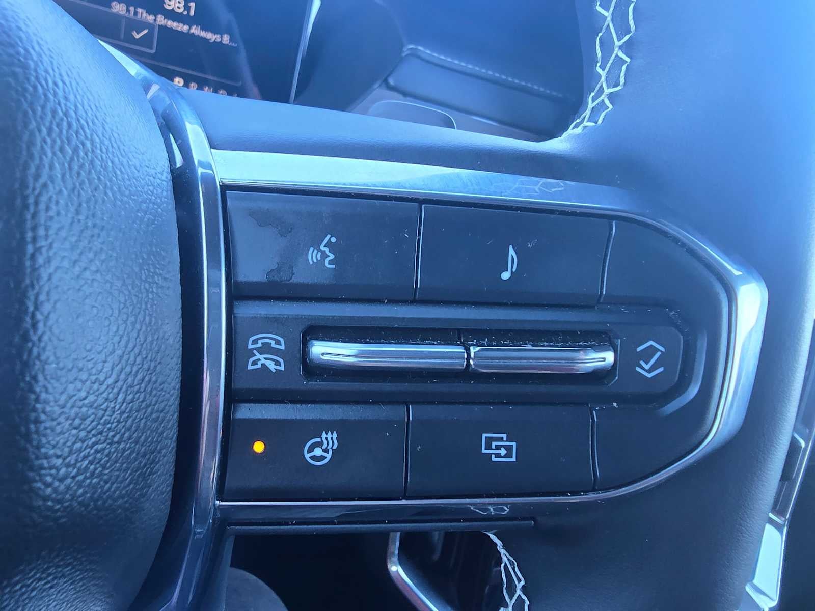 2024 GMC Acadia AWD Denali