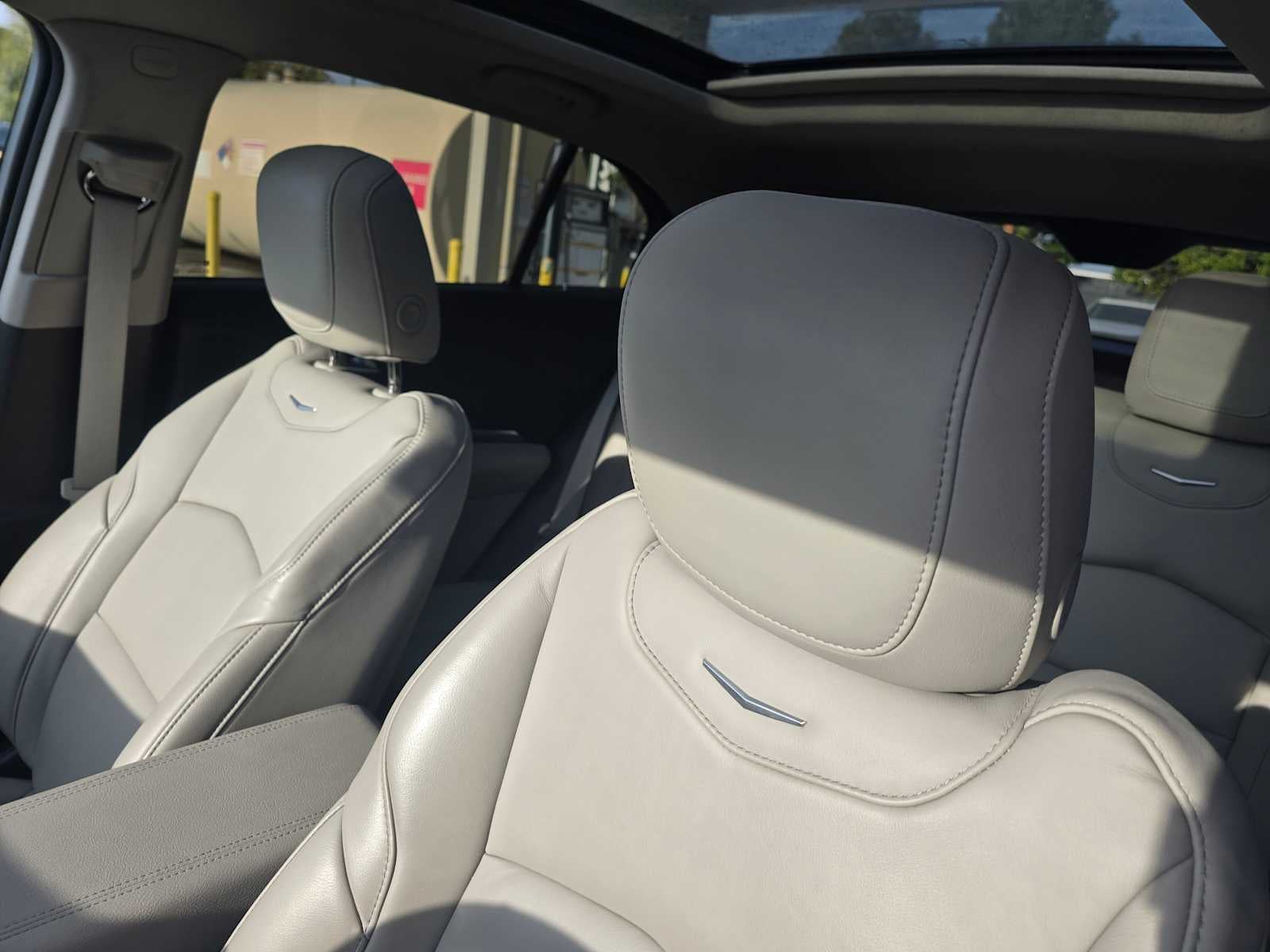 2022 Cadillac XT4 FWD Luxury