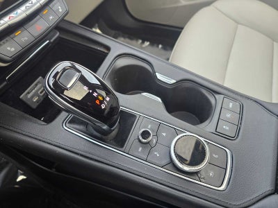 2022 Cadillac XT4 FWD Luxury