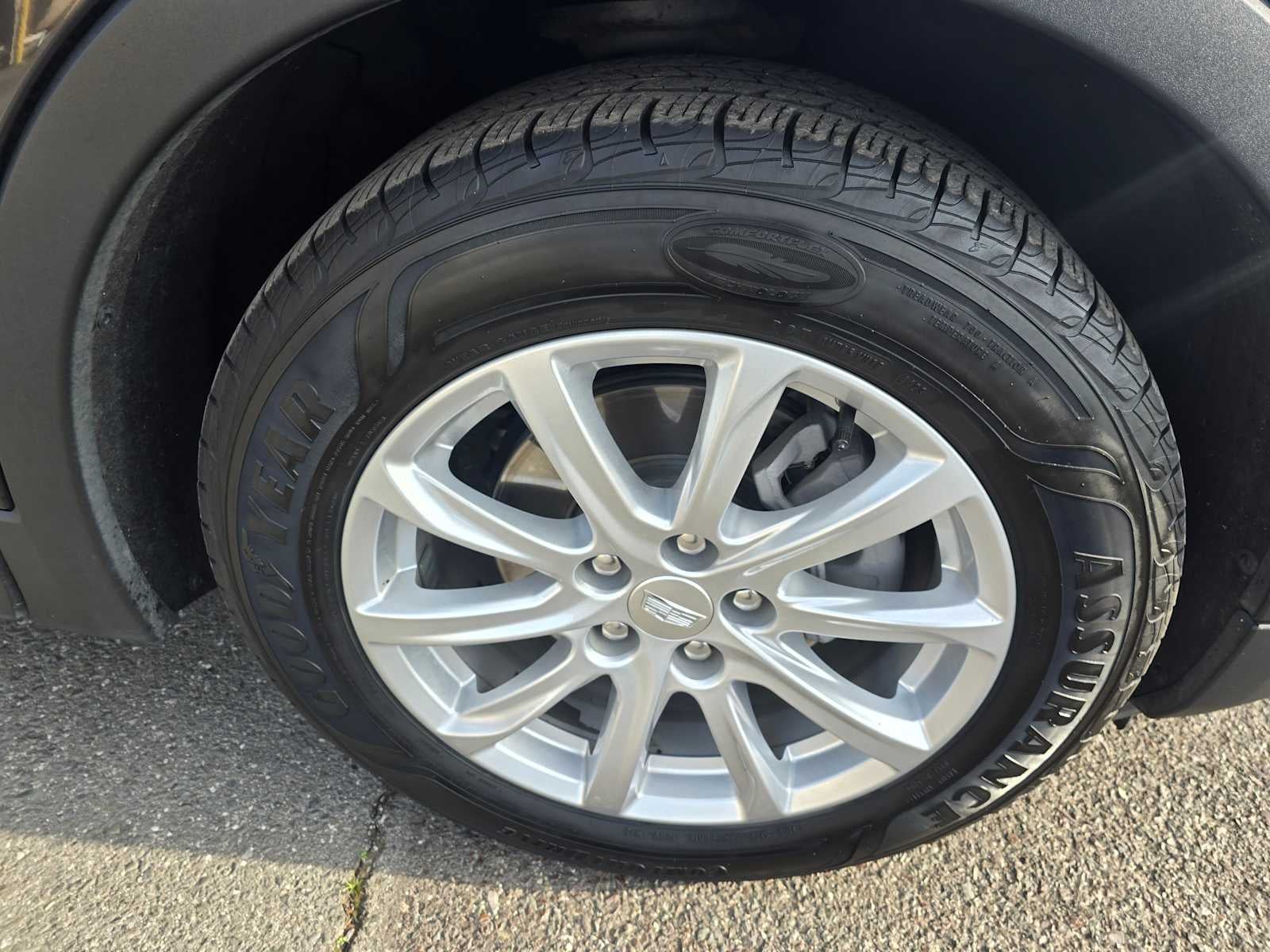 2022 Cadillac XT4 FWD Luxury