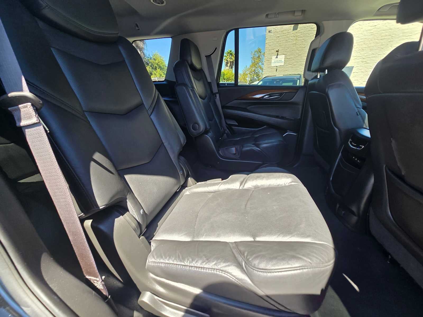 2017 Cadillac Escalade Premium Luxury