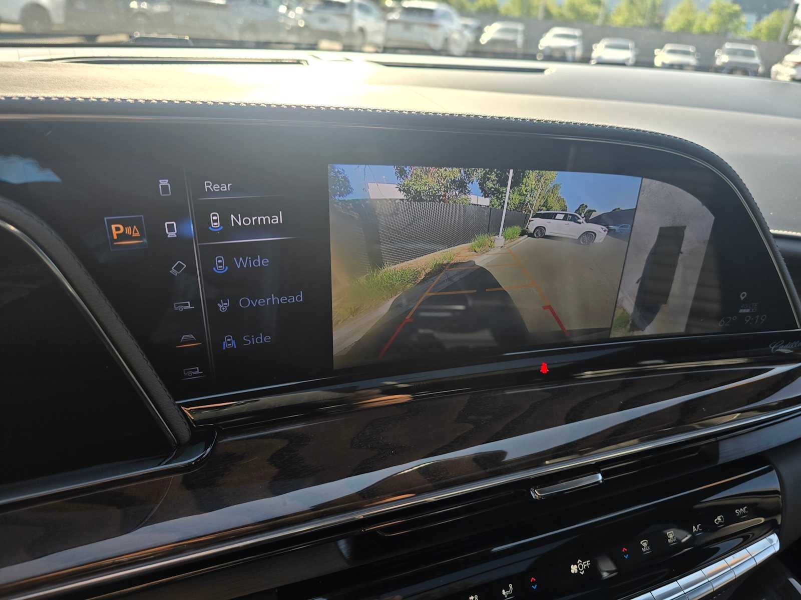 2024 Cadillac Escalade ESV 4WD Premium Luxury Platinum