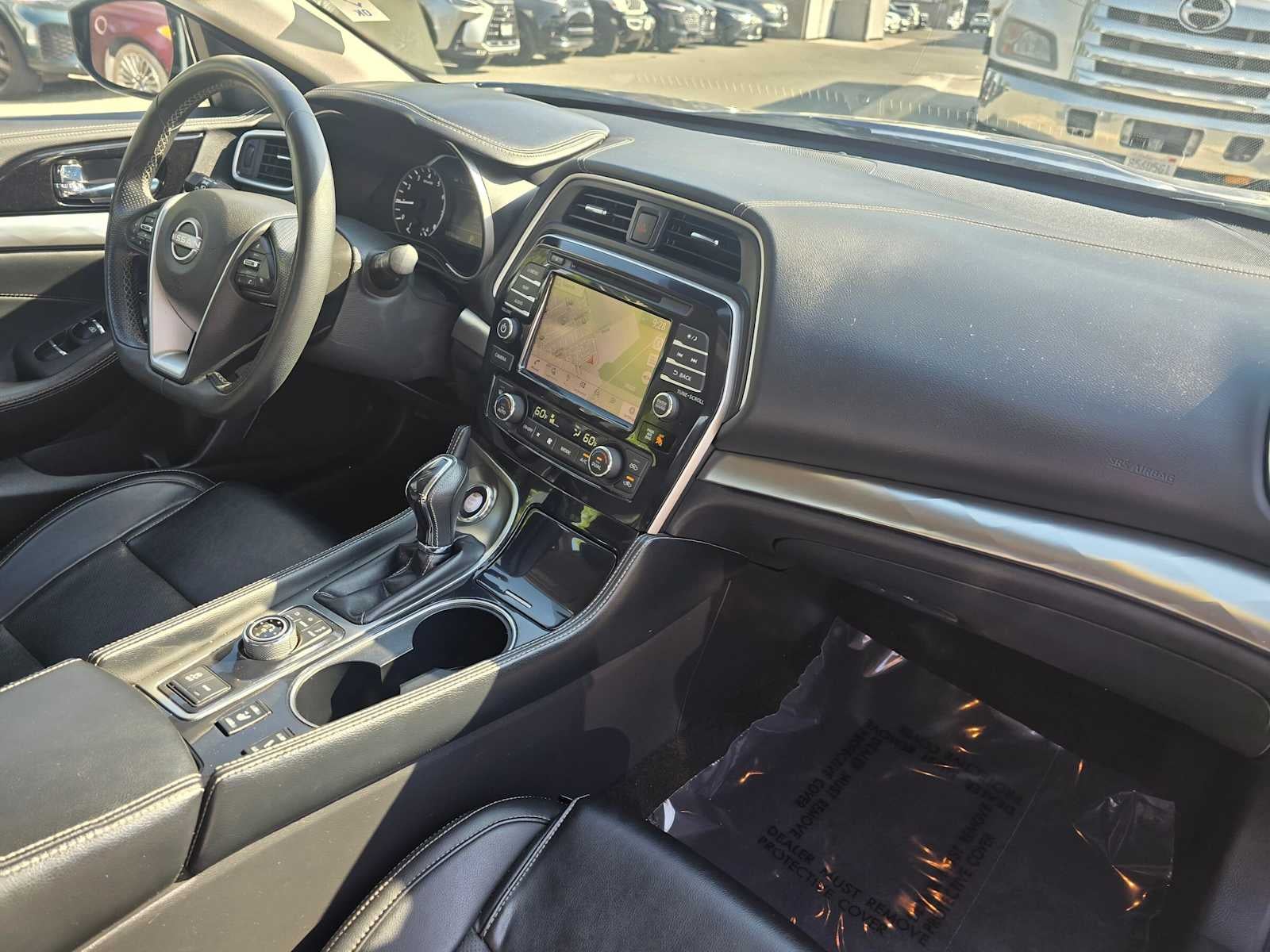2023 Nissan Maxima SV