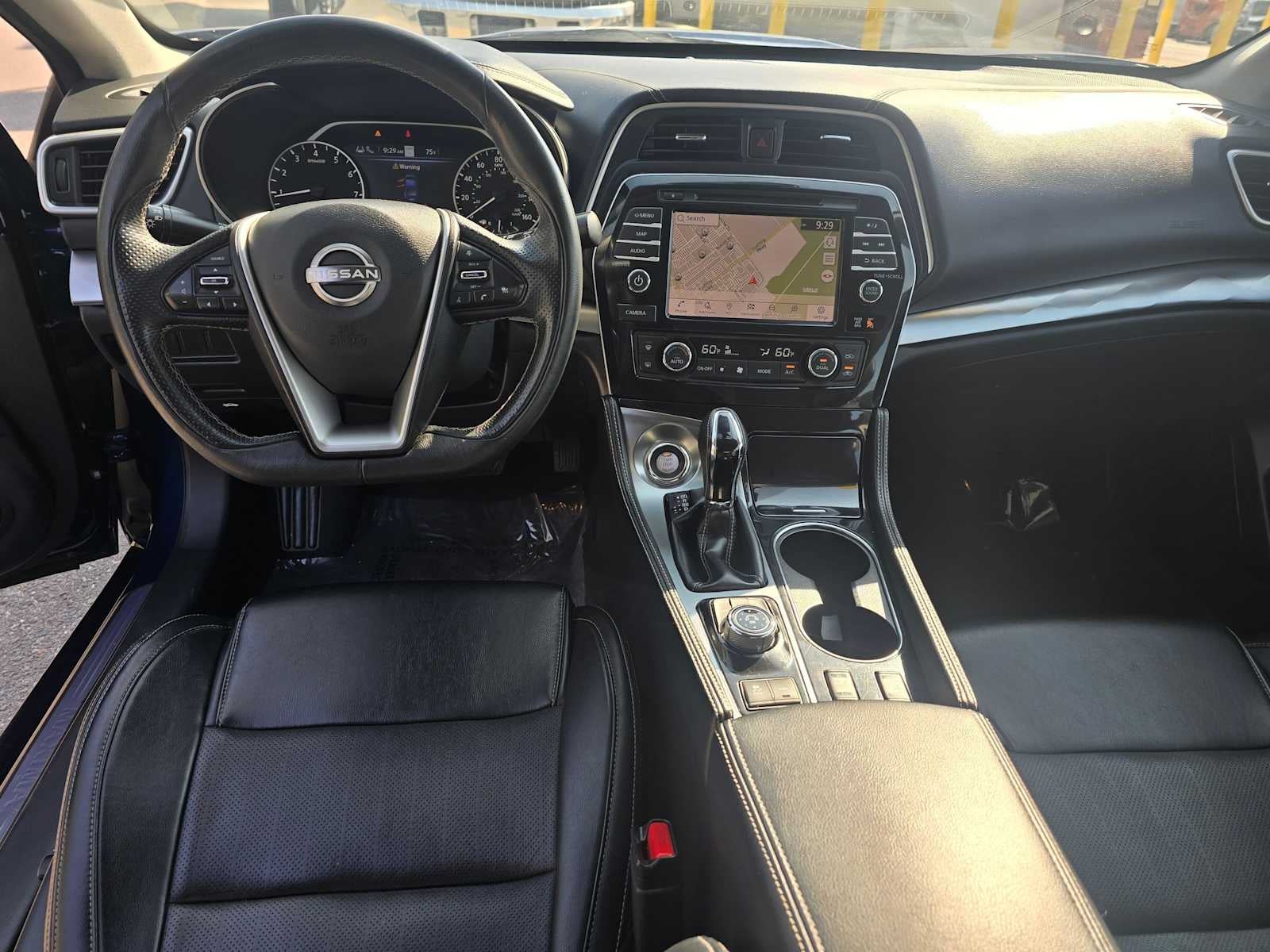 2023 Nissan Maxima SV