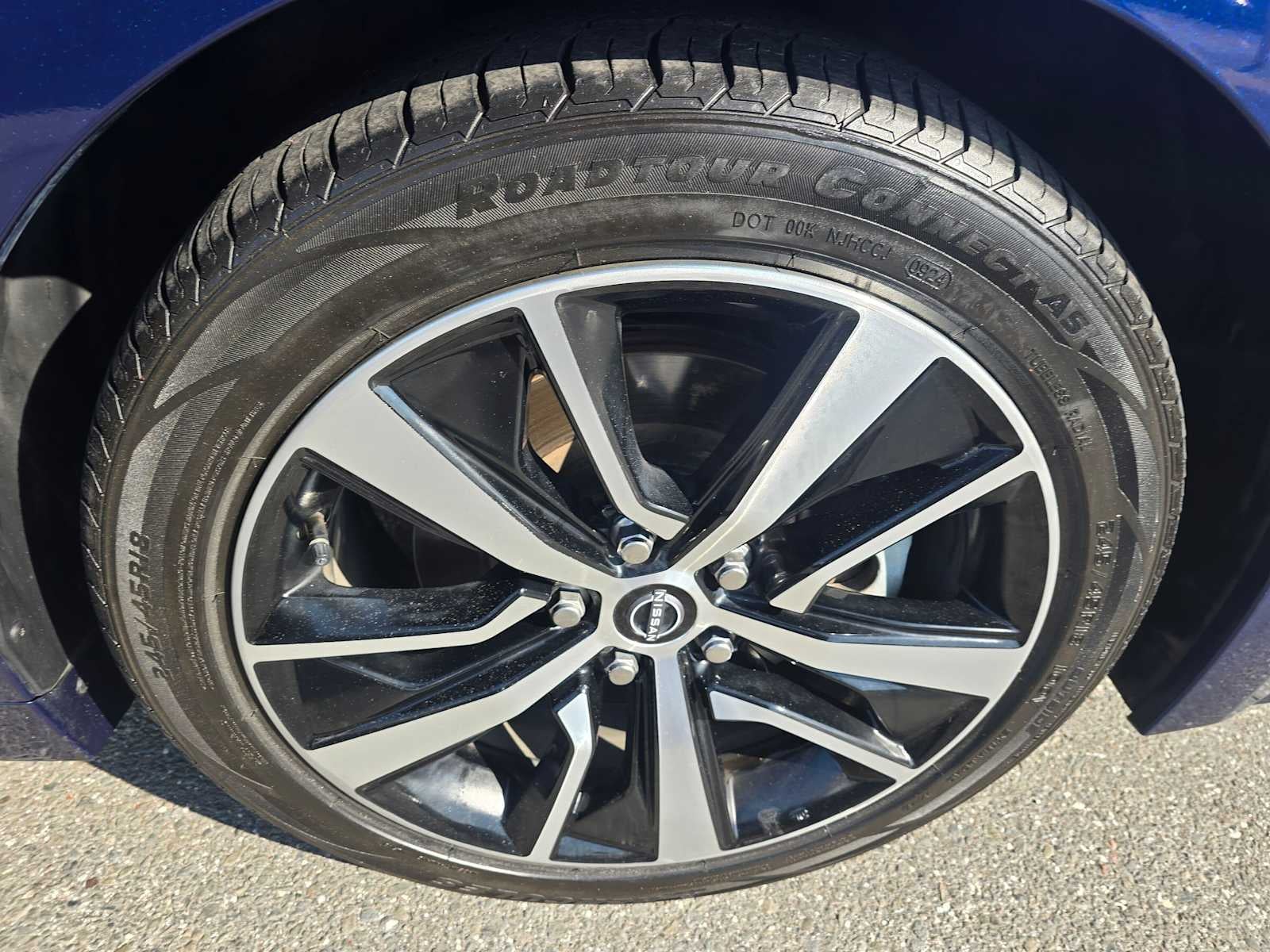 2023 Nissan Maxima SV