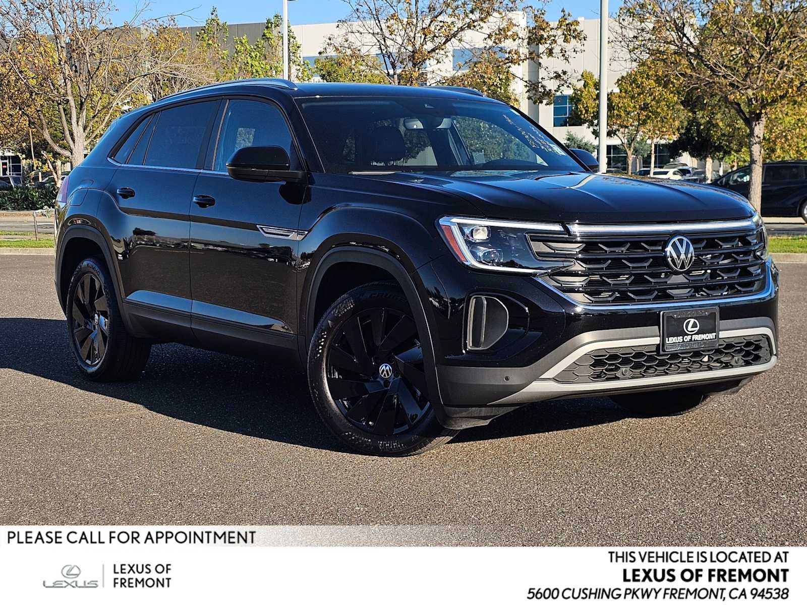 2025 Volkswagen Atlas Cross Sport 2.0T SE w/Technology