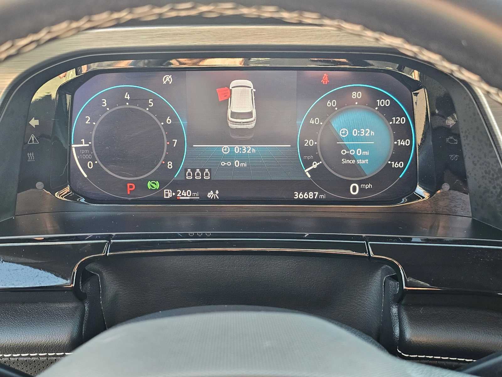 2025 Volkswagen Atlas Cross Sport 2.0T SE w/Technology