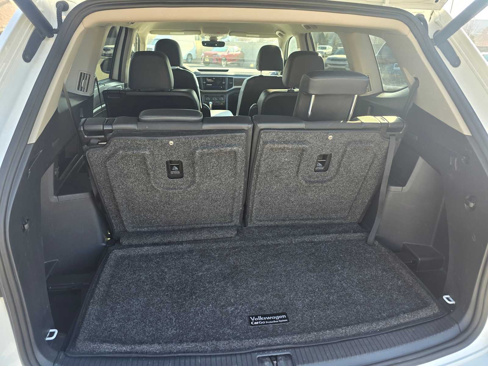 2019 Volkswagen Atlas 3.6L V6 SE w/Technology R-Line