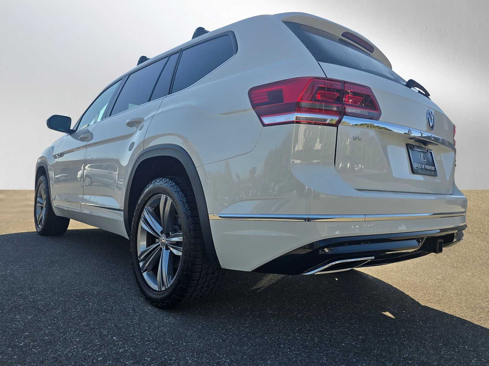 2019 Volkswagen Atlas 3.6L V6 SE w/Technology R-Line