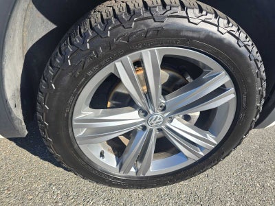 2019 Volkswagen Atlas 3.6L V6 SE w/Technology R-Line