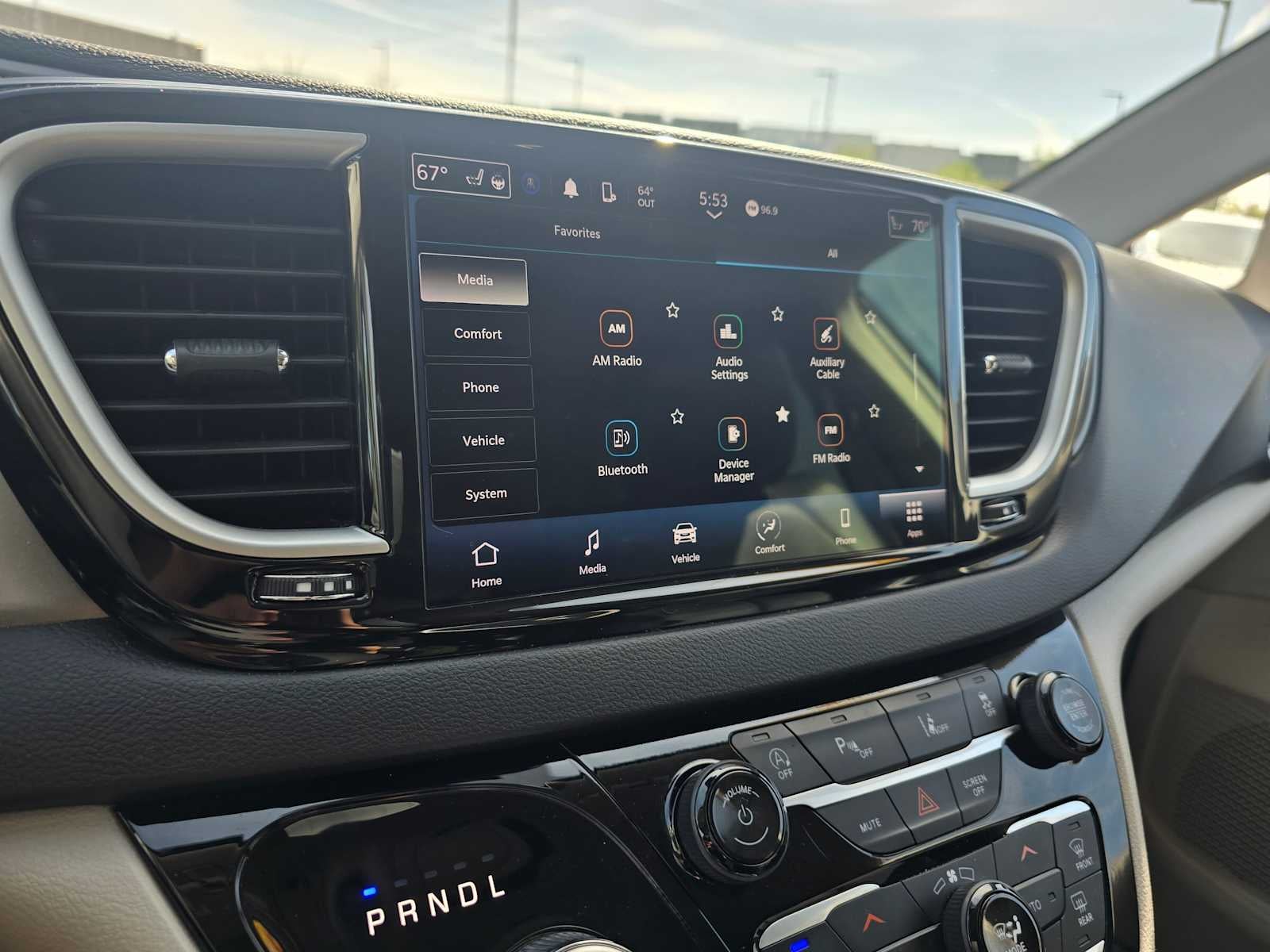 2024 Chrysler Pacifica Touring L