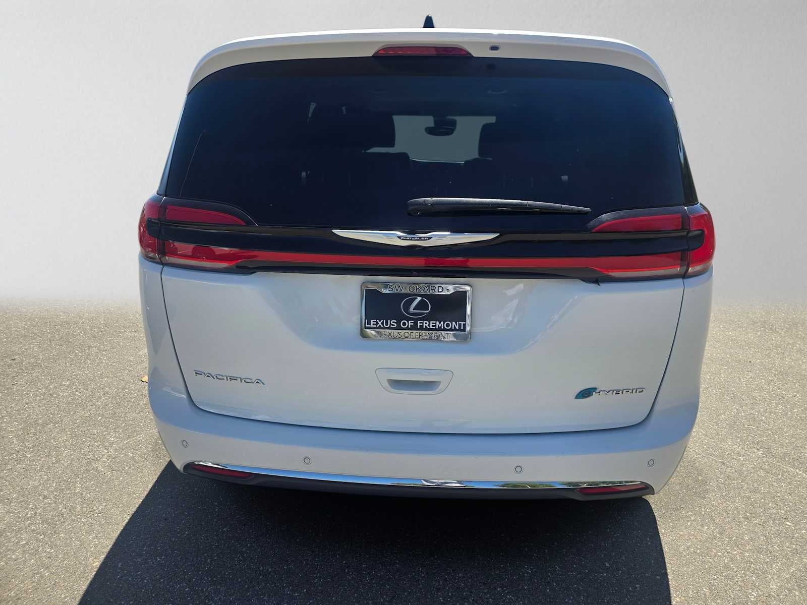 2024 Chrysler Pacifica Hybrid Select