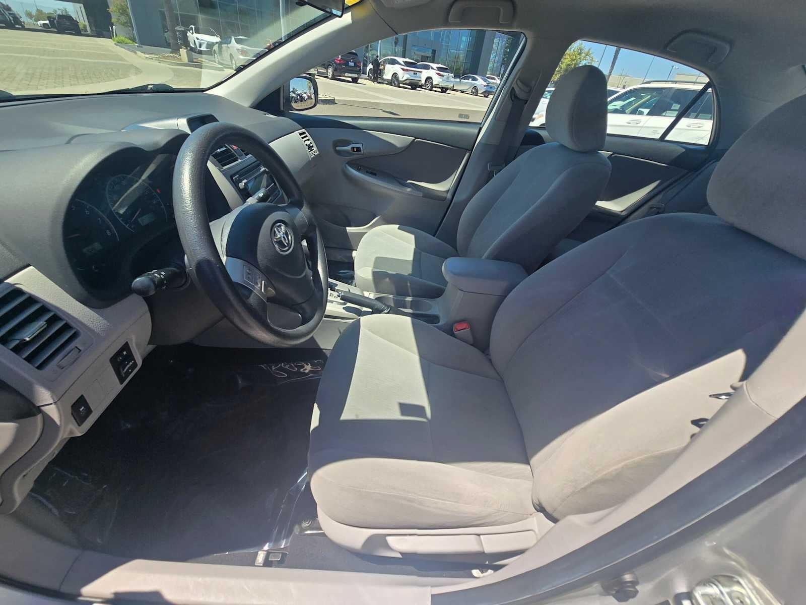 2012 Toyota Corolla LE