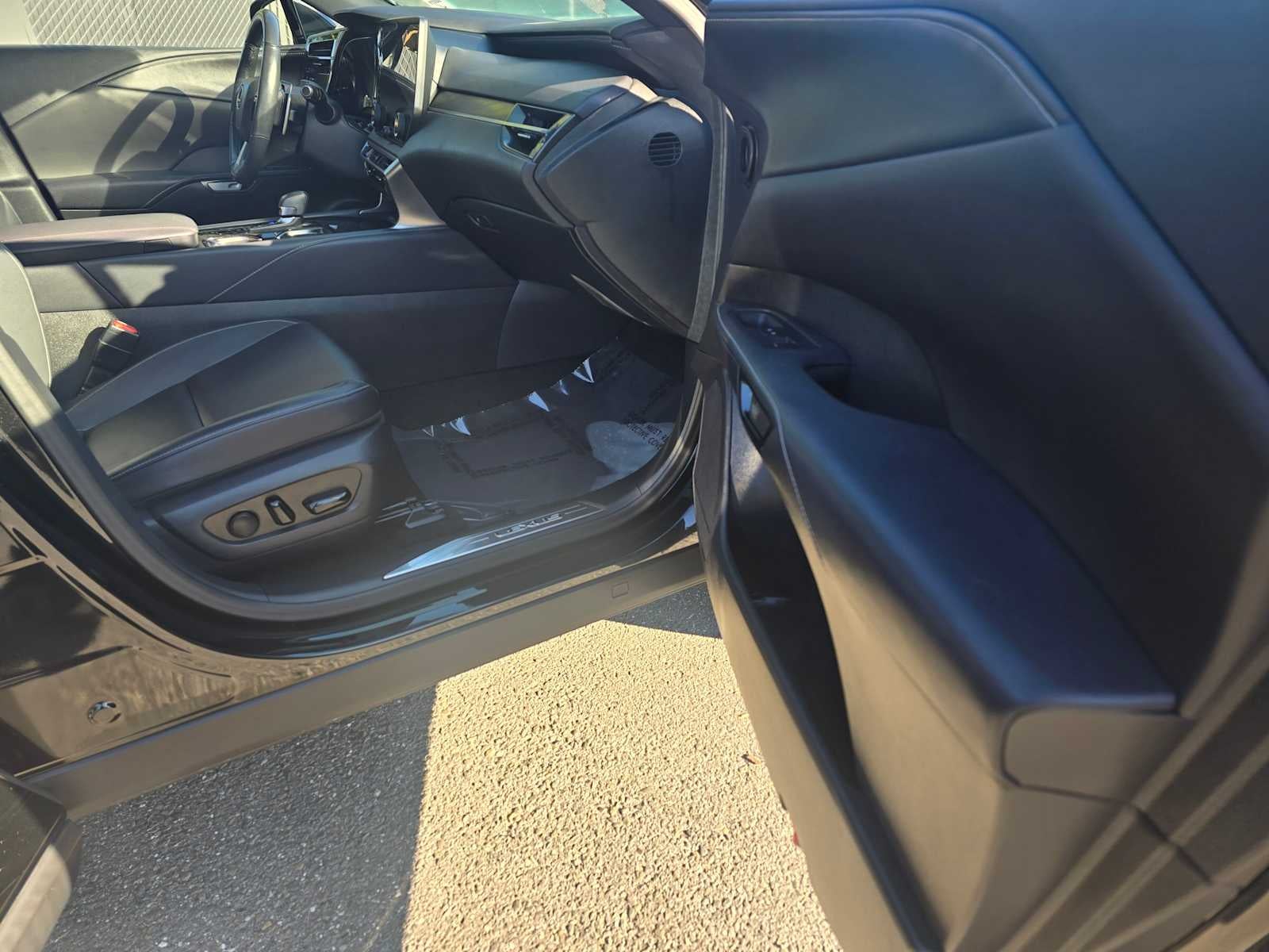 2023 Lexus RX Premium