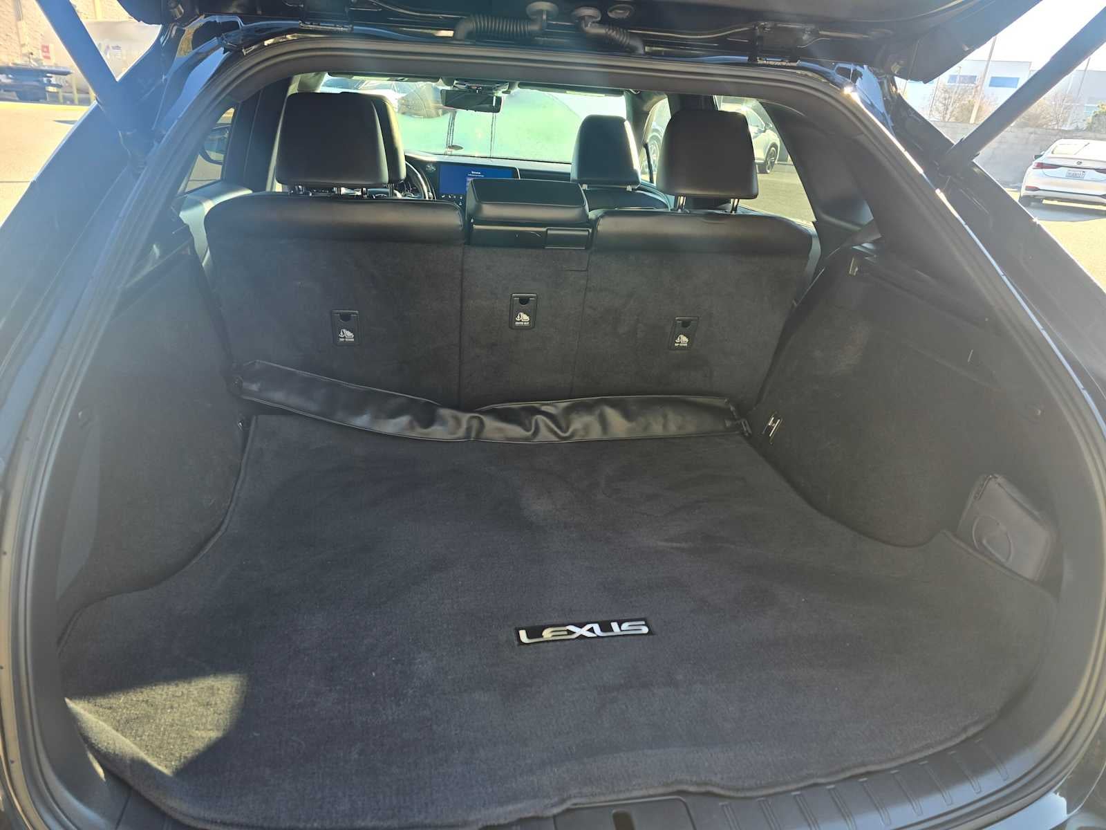 2023 Lexus RX Premium