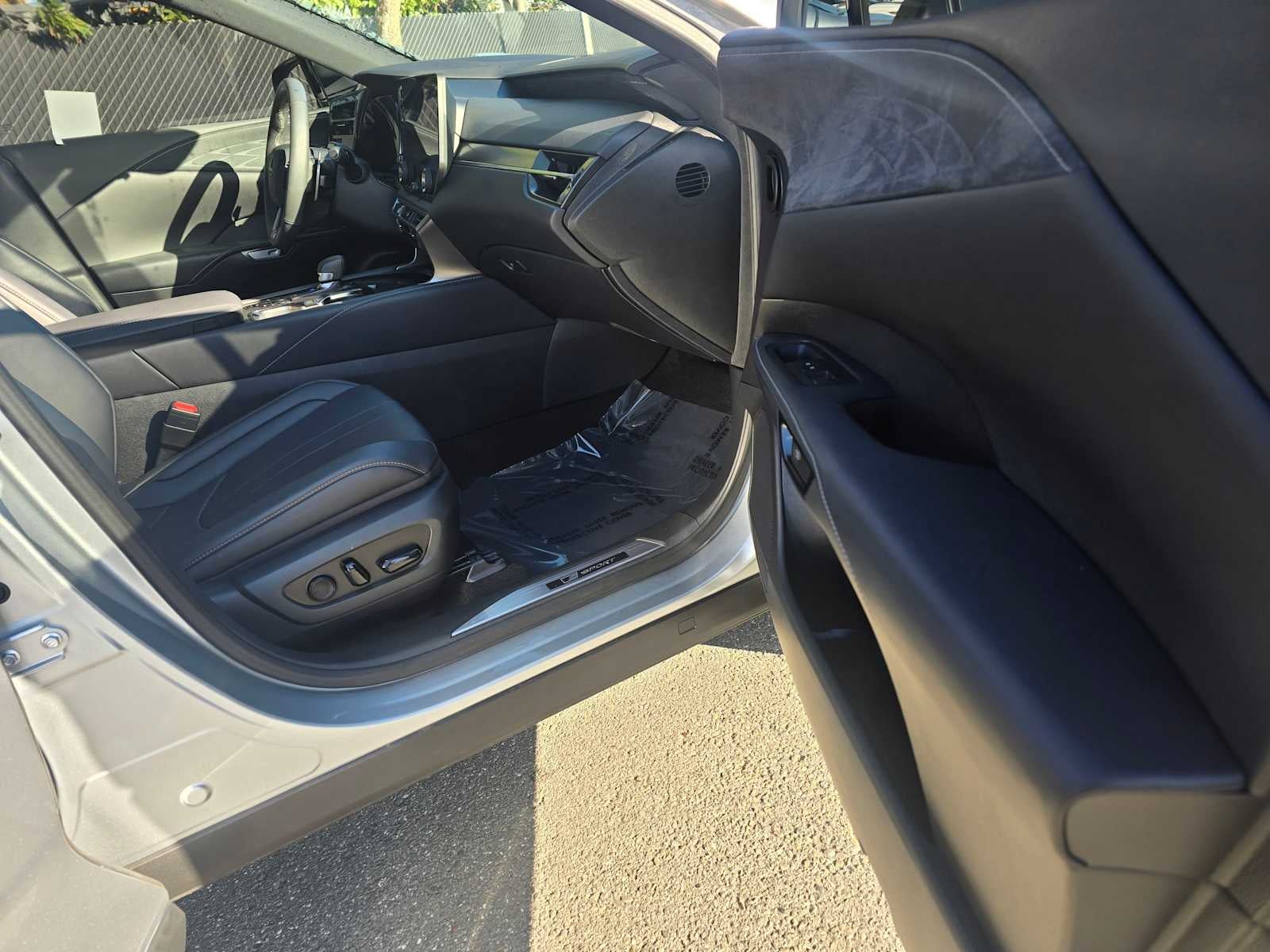 2023 Lexus RX F SPORT Handling