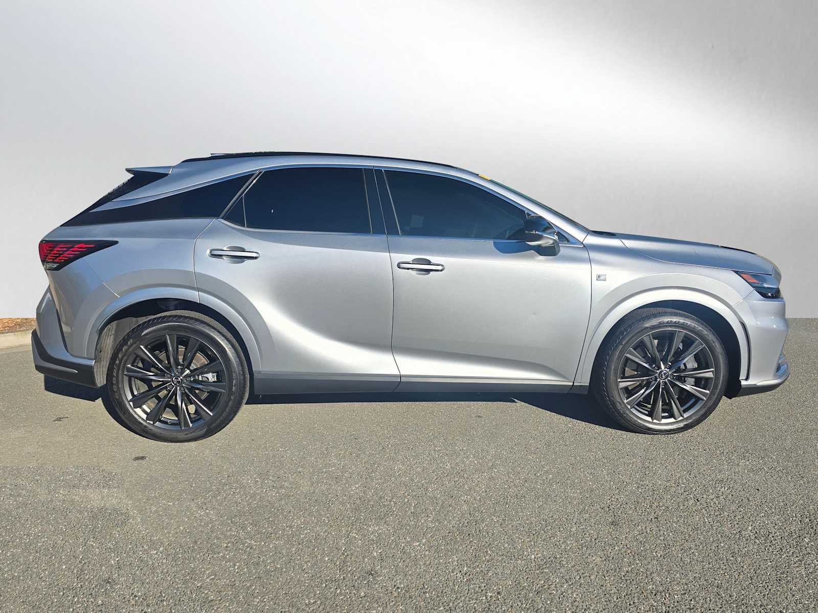 2023 Lexus RX F SPORT Handling