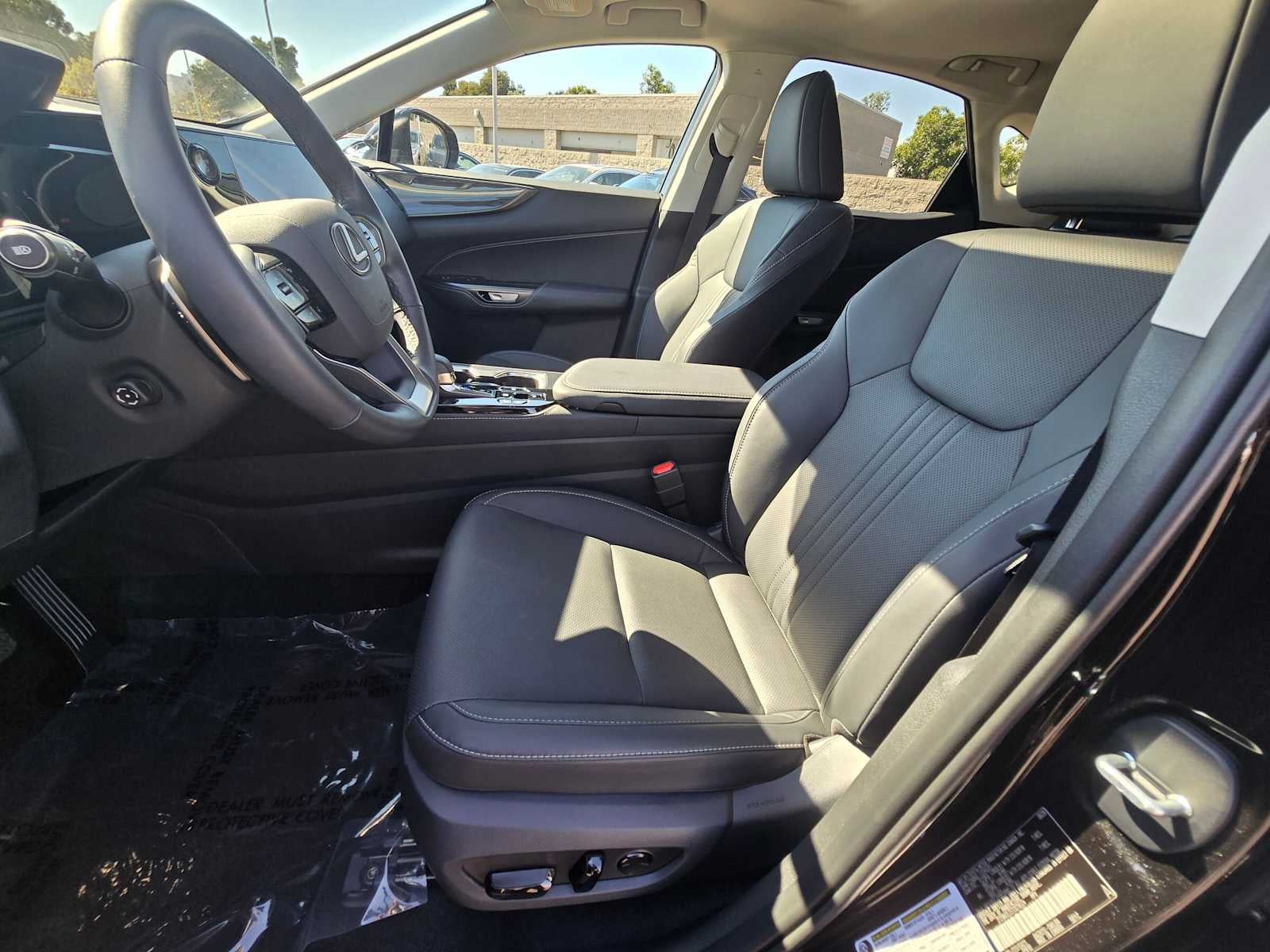 2026 Lexus NX 350h PREMIUM