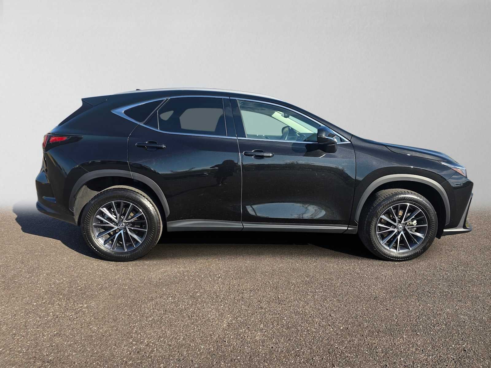 2024 Lexus NX 350h PREMIUM