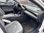 2020 Toyota Avalon Hybrid XLE