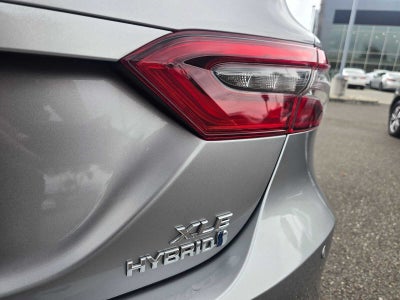 2023 Toyota Camry Hybrid XLE