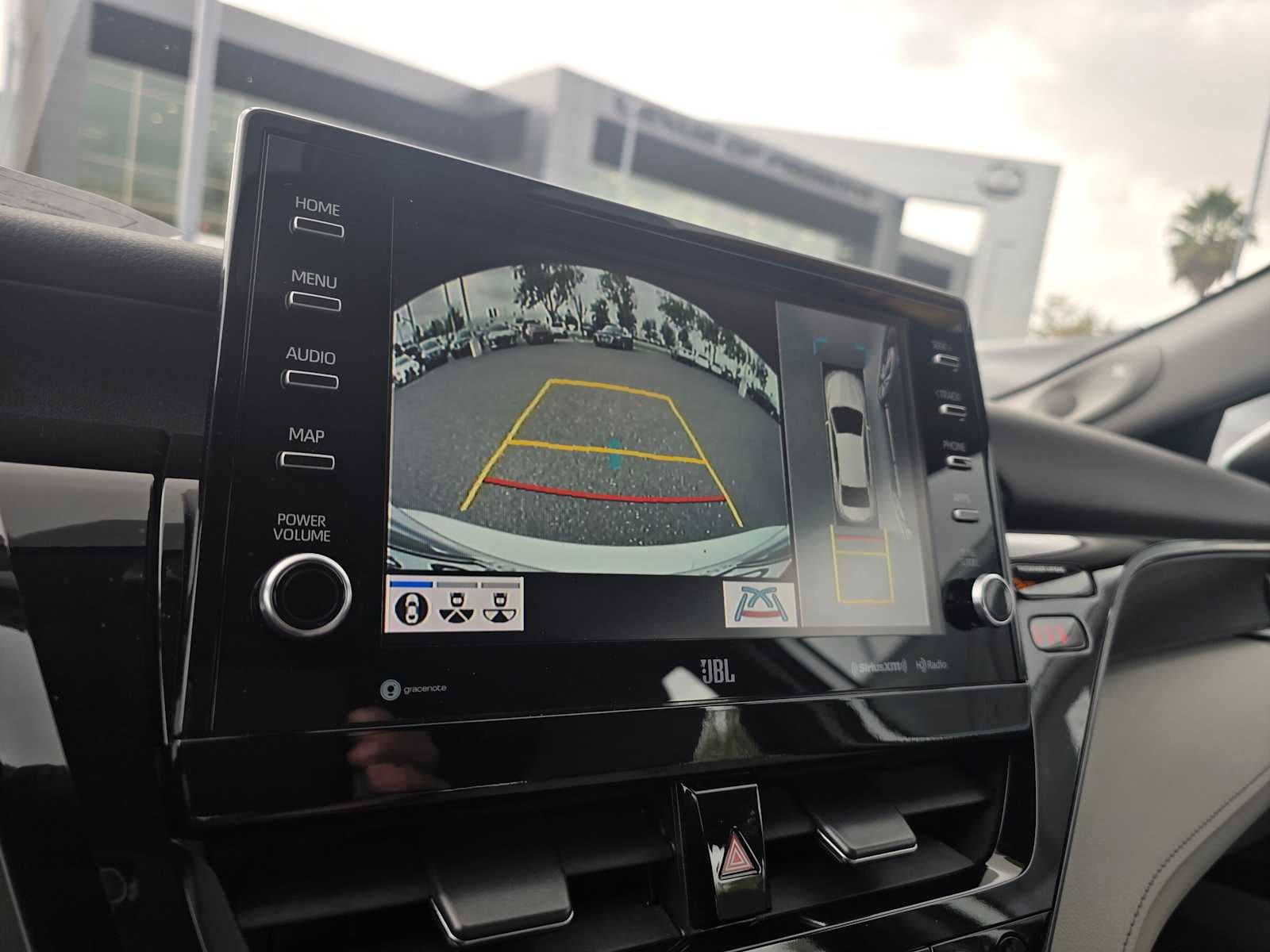 2023 Toyota Camry Hybrid XLE