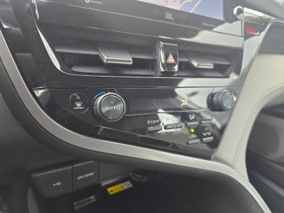 2023 Toyota Camry Hybrid XLE