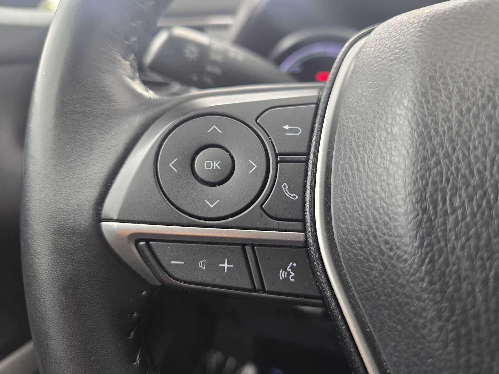 2023 Toyota Camry Hybrid XLE