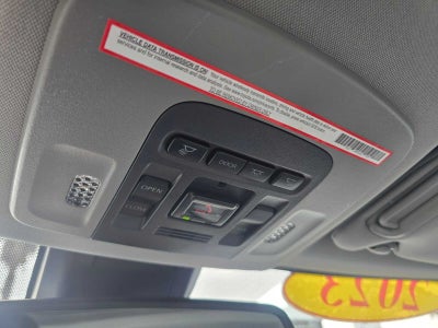 2023 Toyota Camry Hybrid XLE