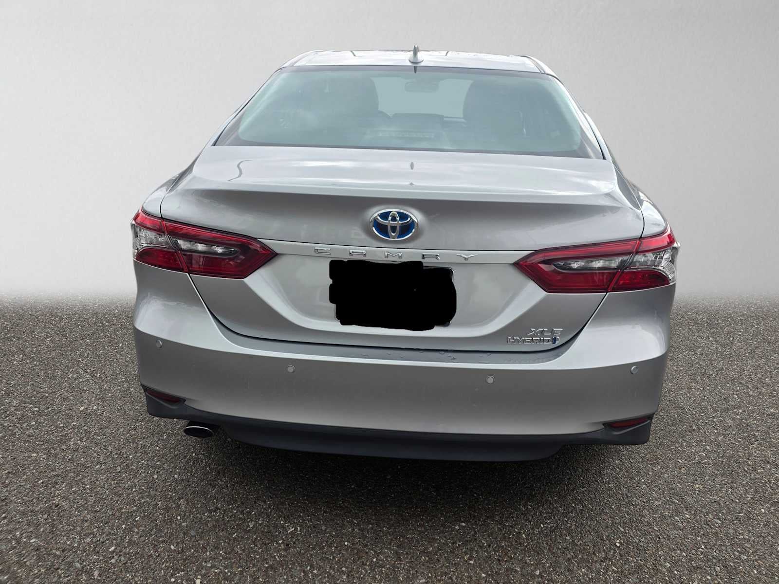 2023 Toyota Camry Hybrid XLE
