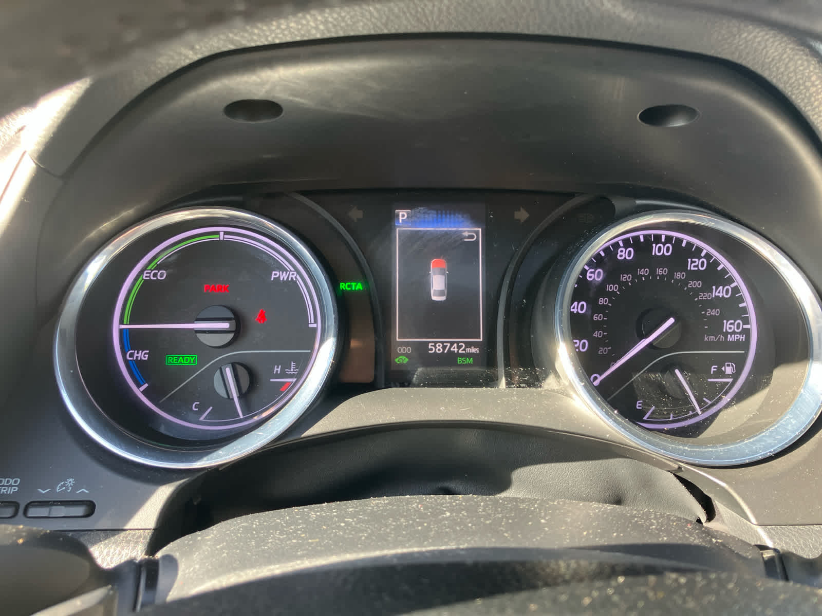 2020 Toyota Camry Hybrid SE