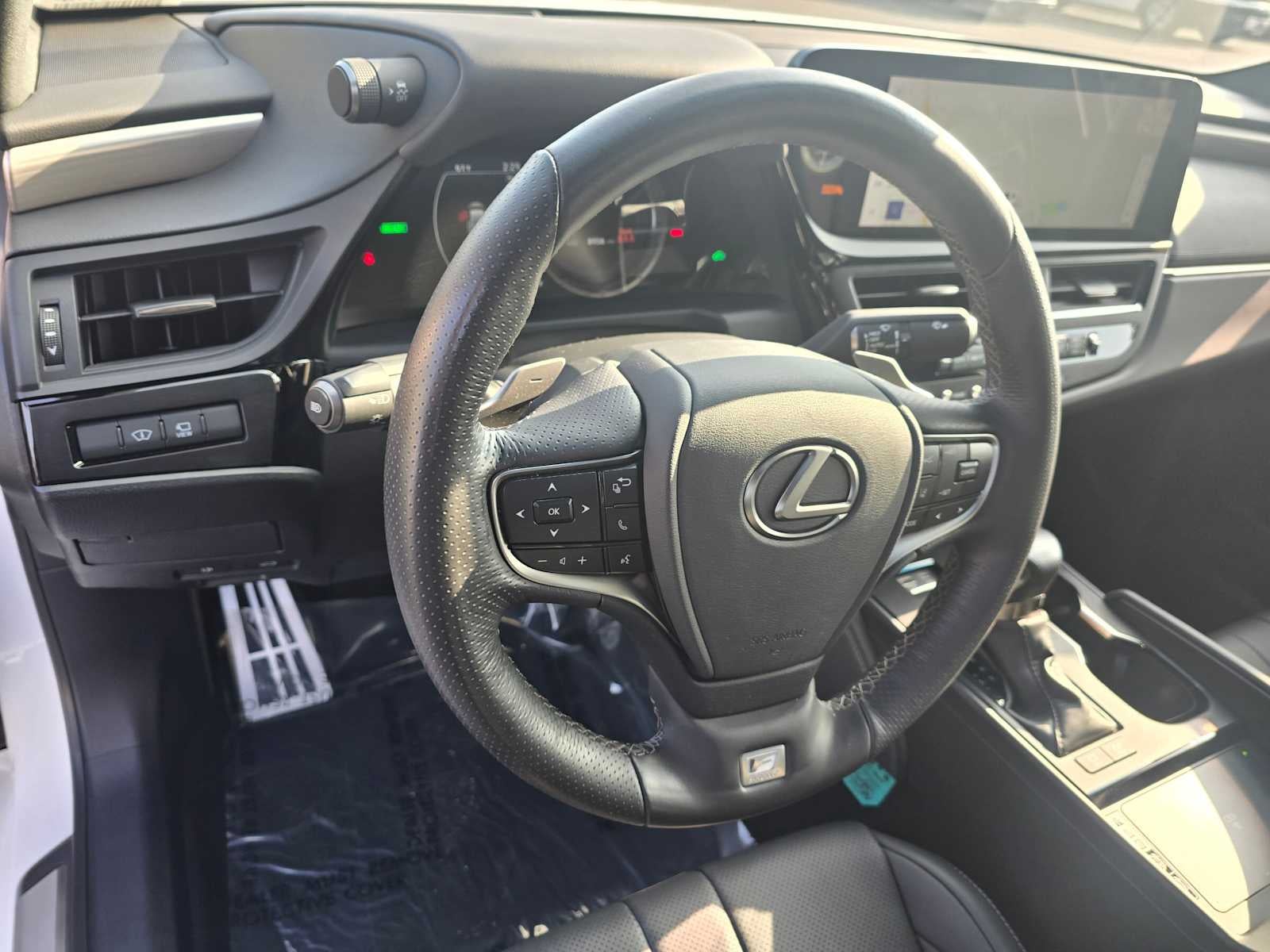 2024 Lexus ES 300h F SPORT HANDLING