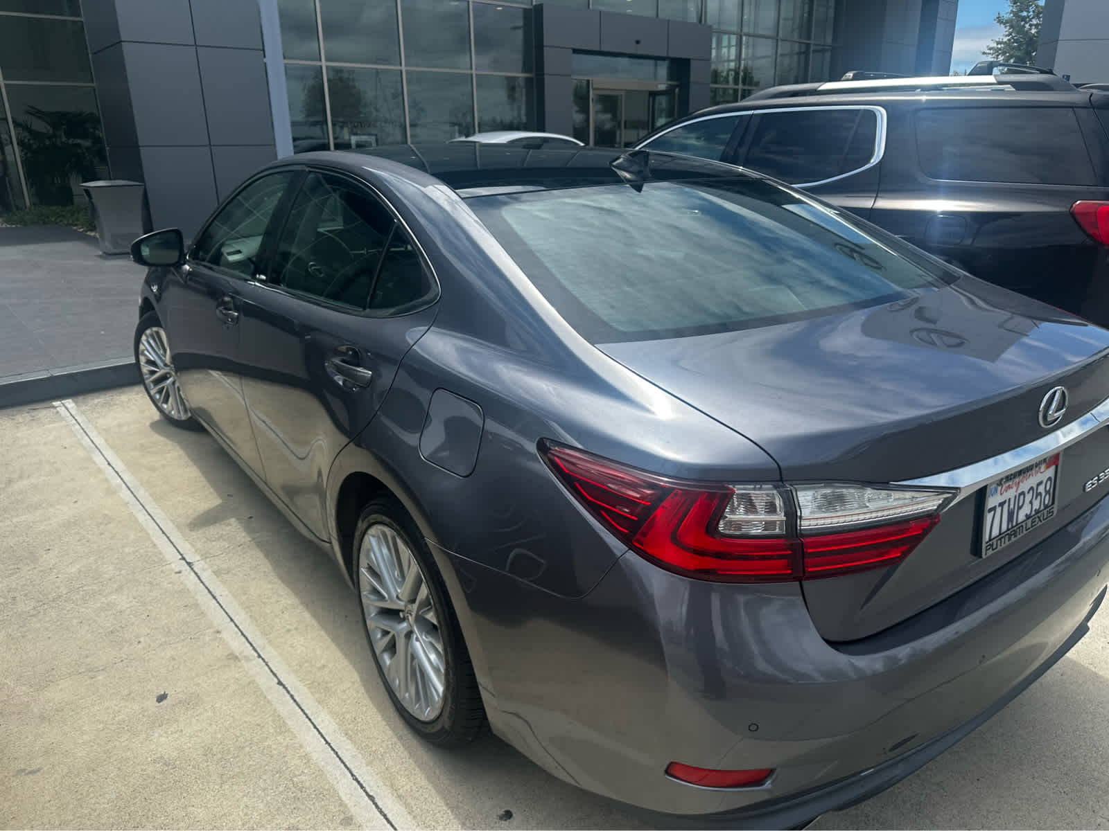 2016 Lexus ES 350 4dr Sdn