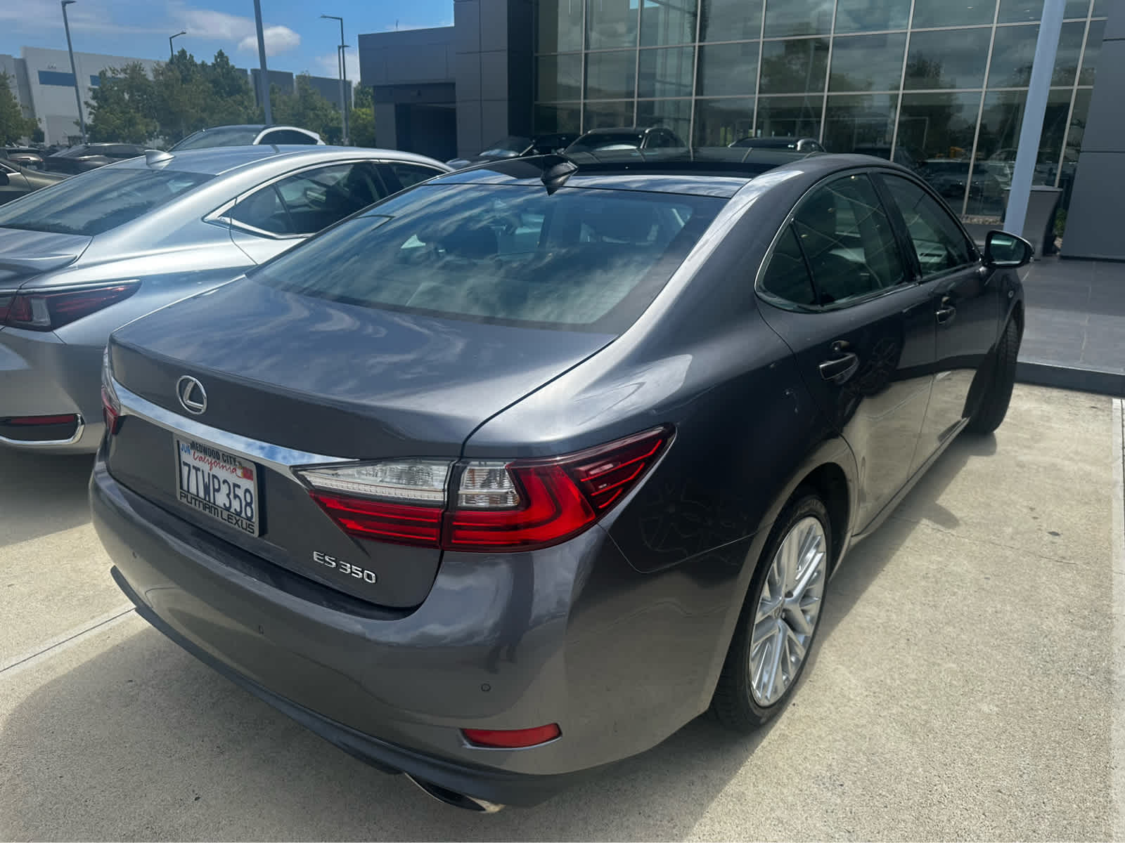 2016 Lexus ES 350 4dr Sdn