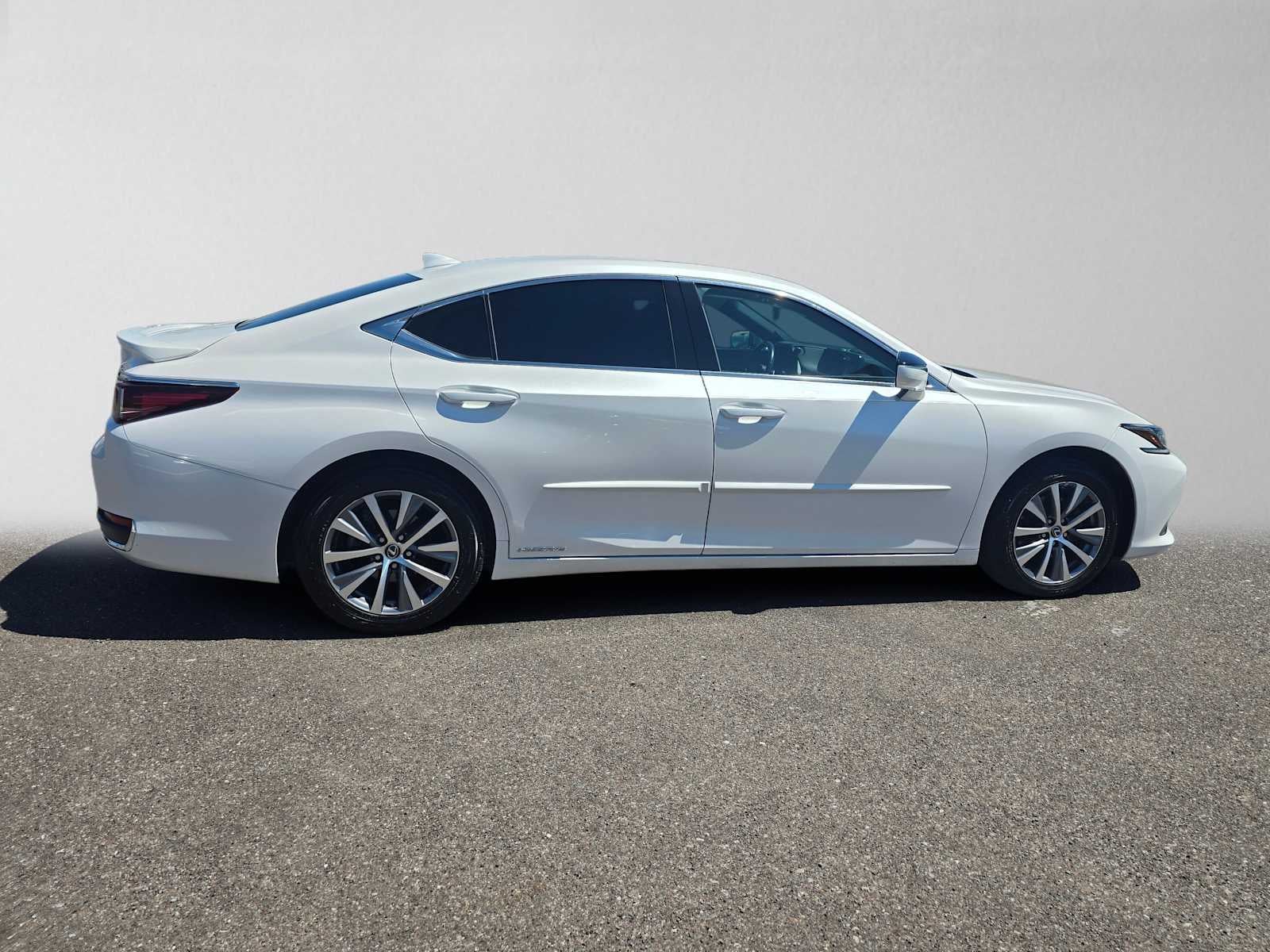 2020 Lexus ES 300h ES 300h