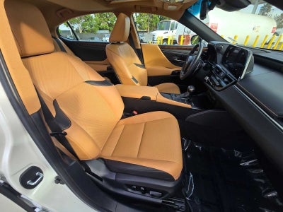 2022 Lexus ES 300h ES 300h