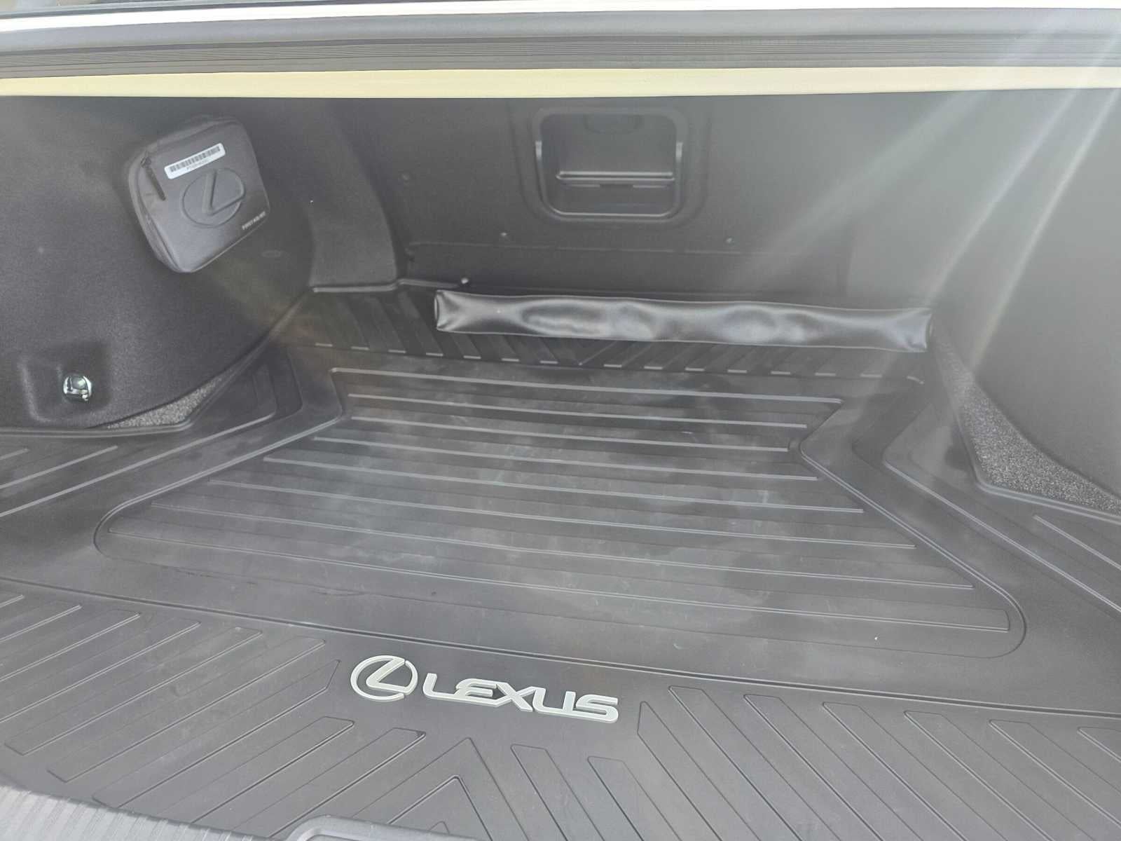 2022 Lexus ES 300h ES 300h