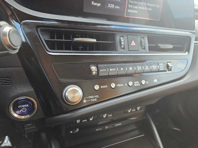 2022 Lexus ES 300h ES 300h
