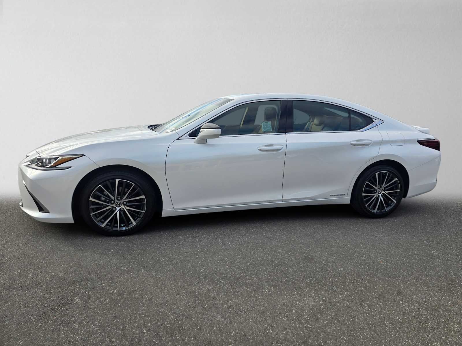 2022 Lexus ES 300h ES 300h