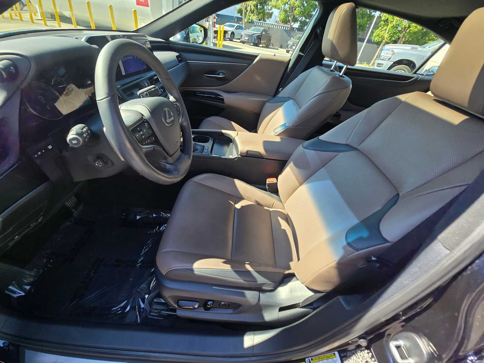2024 Lexus ES 300h ES 300h