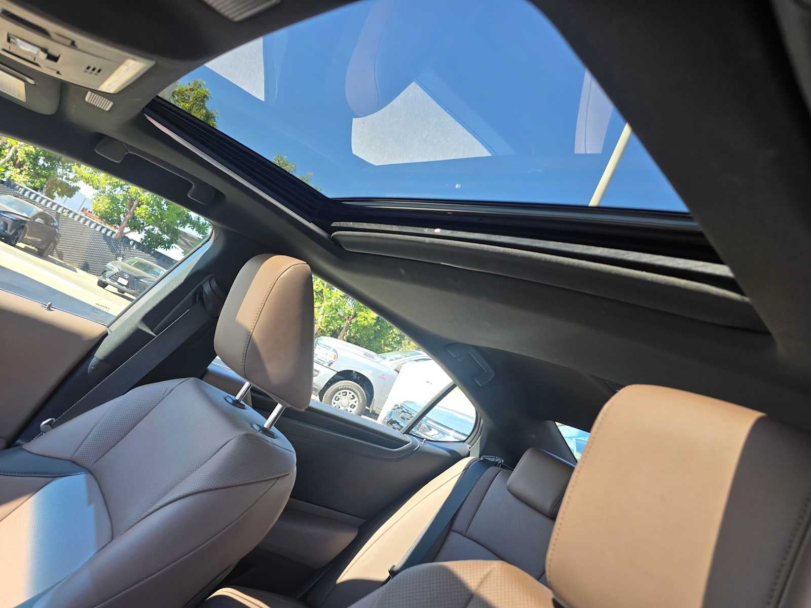 2024 Lexus ES 300h ES 300h