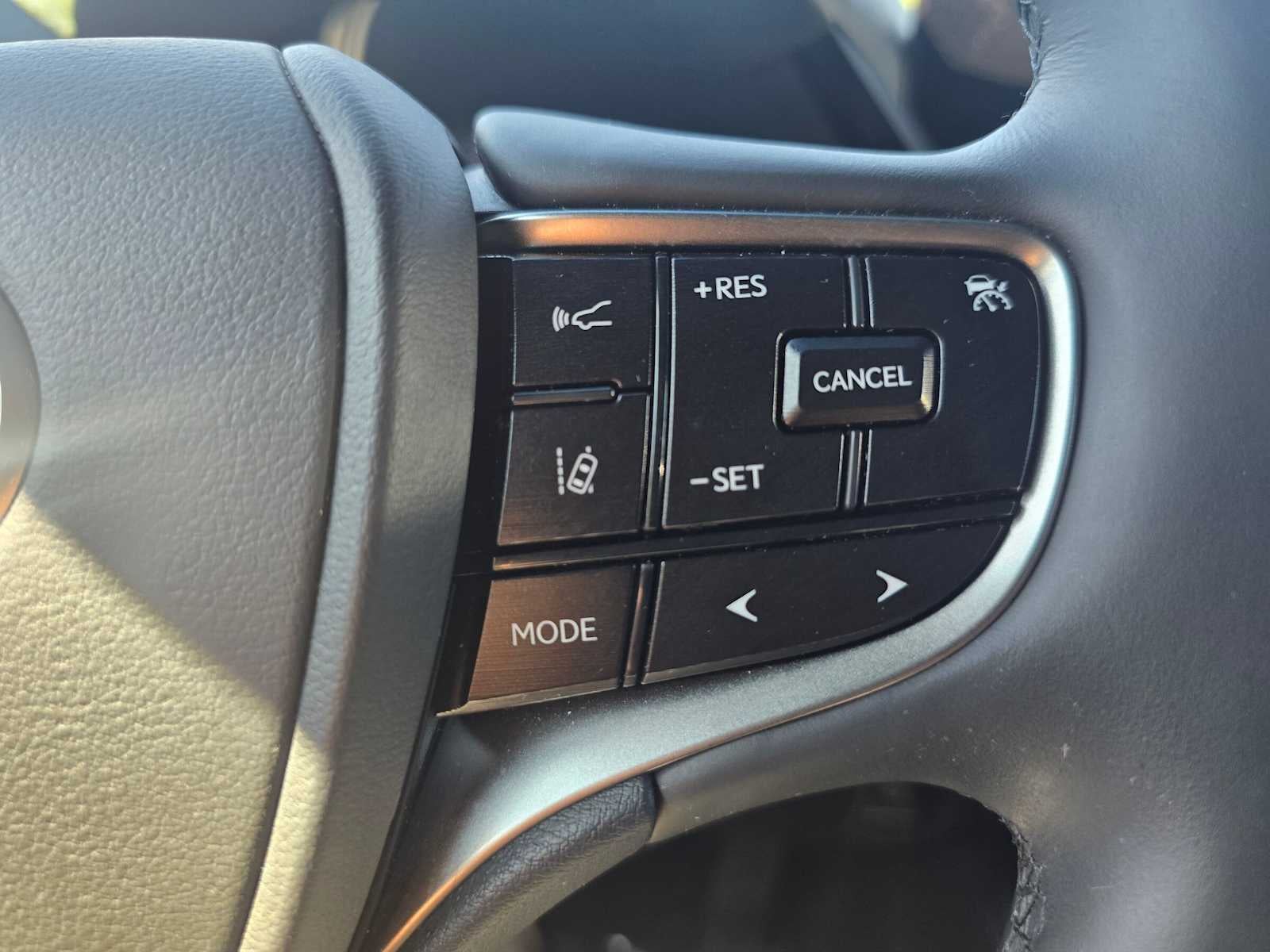 2024 Lexus ES 300h ES 300h