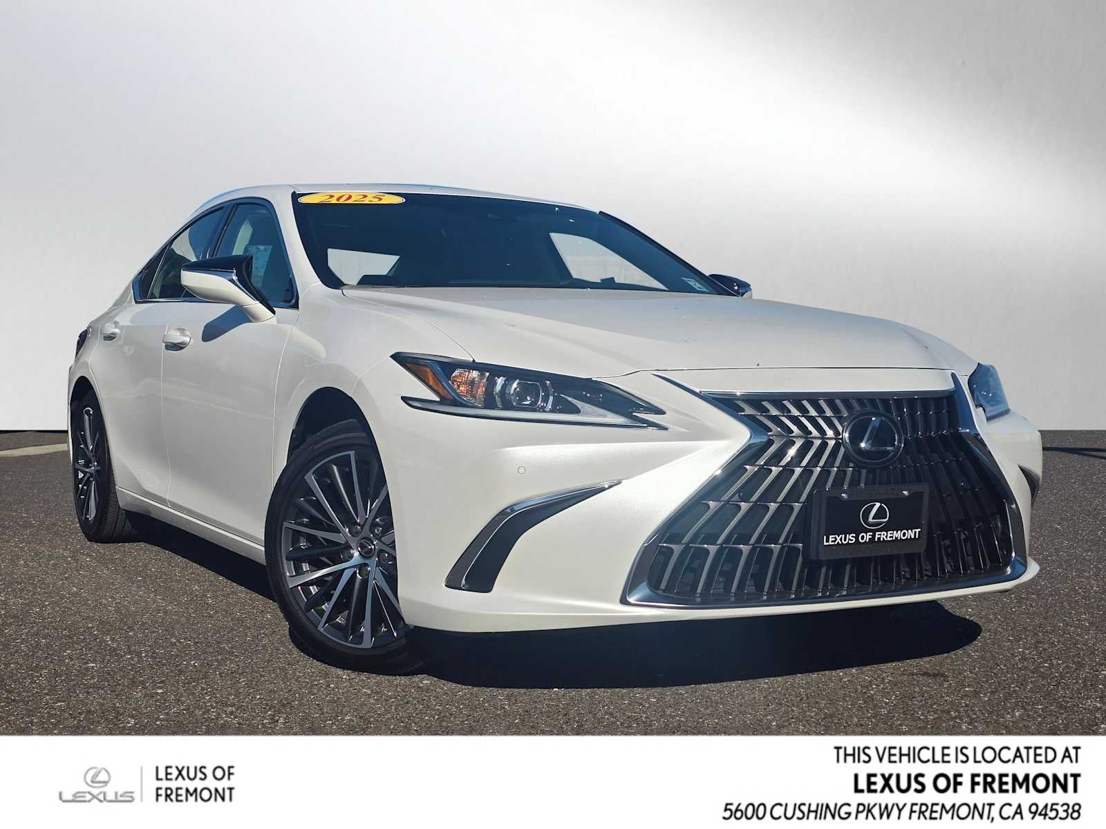 2025 Lexus ES 300h ES 300h