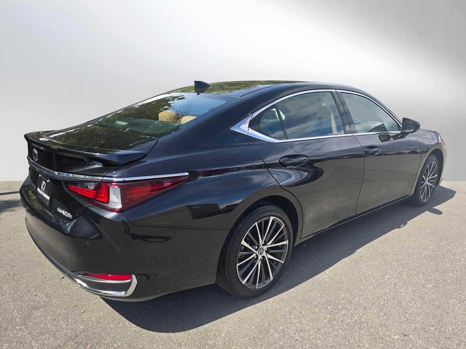 2024 Lexus ES 300h ES 300h
