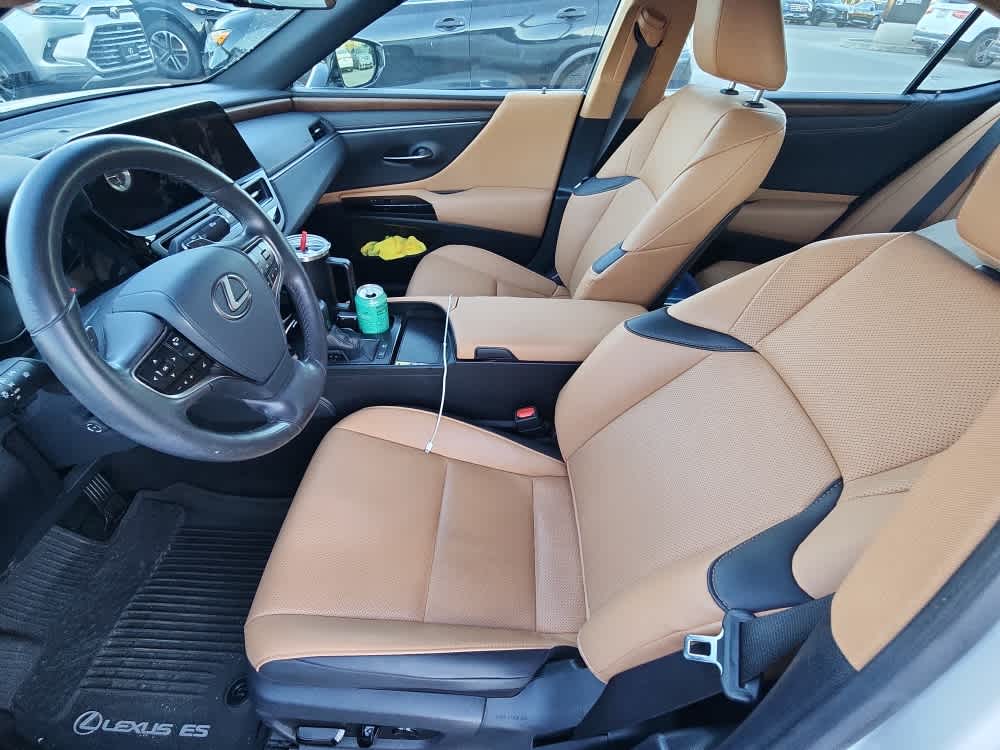 2025 Lexus ES 300h ES 300h