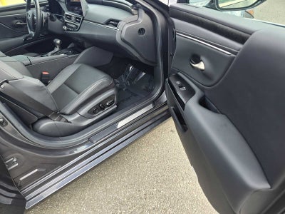 2025 Lexus ES 300h ES 300h