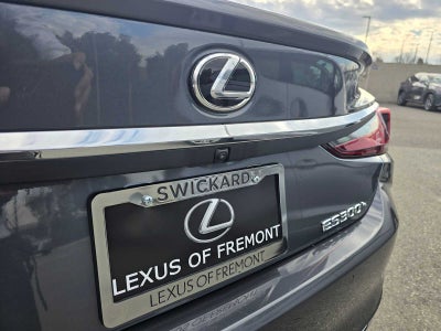 2025 Lexus ES 300h ES 300h