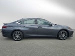2025 Lexus ES 300h ES 300h
