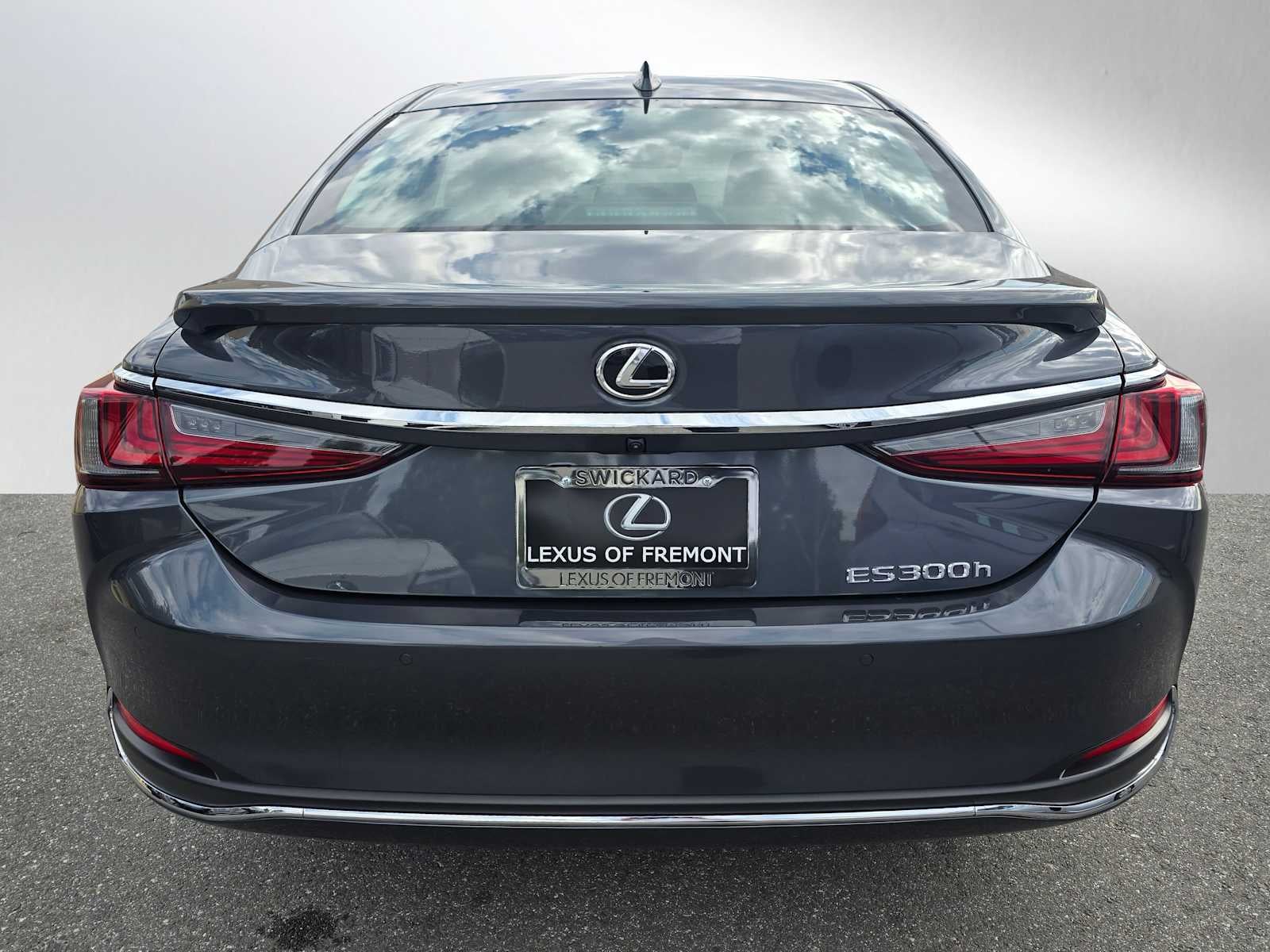 2025 Lexus ES 300h ES 300h