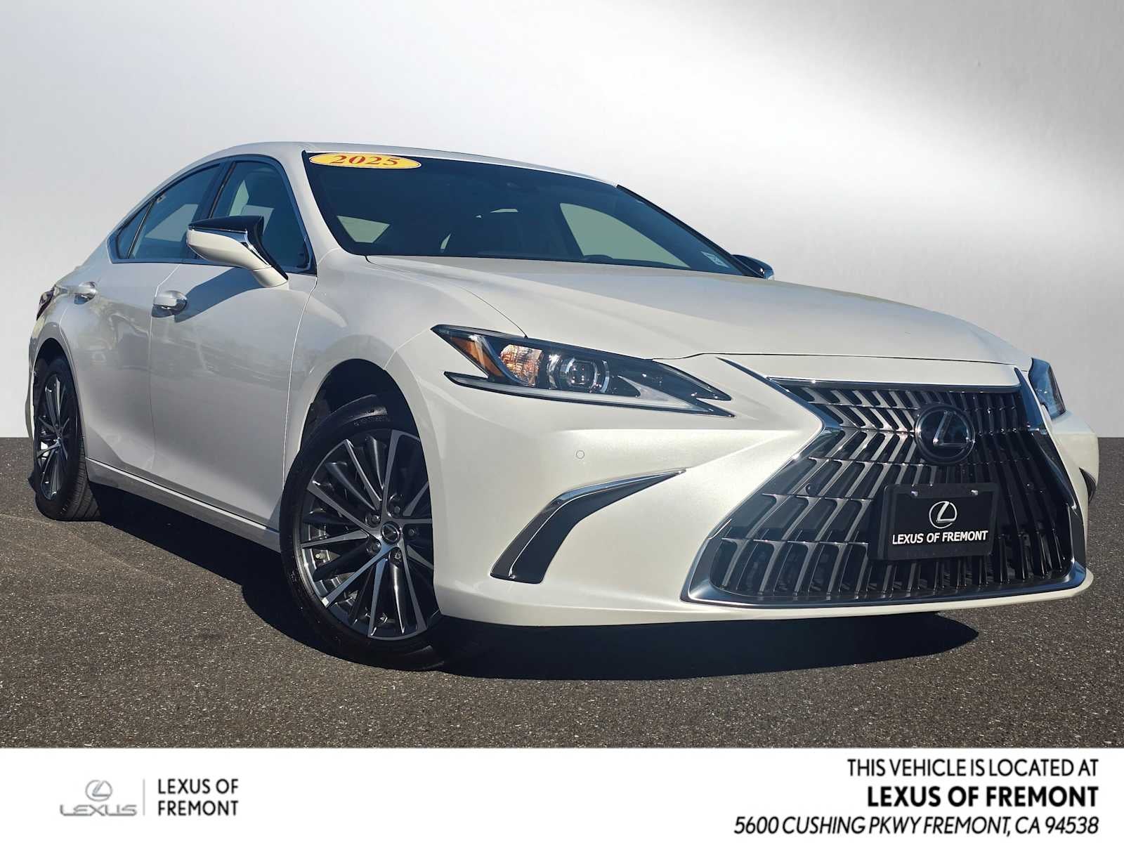 2025 Lexus ES 300h ES 300h